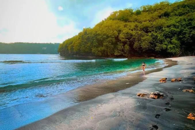 Sakti Oceanview Nusa Penida Exterior photo